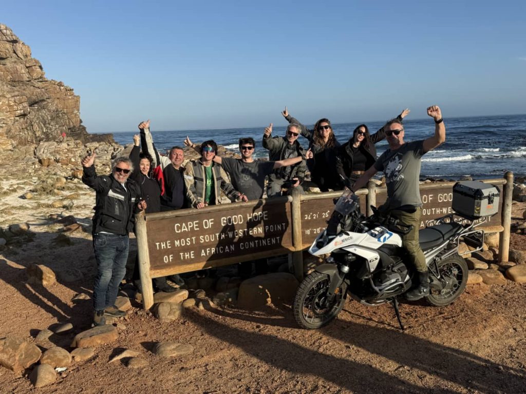 patagonia moto rent, viaje con nosotros, renta de vehiculos