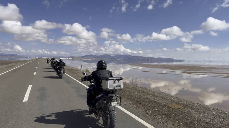 Chile, bolivia, argentina patagonia moto rent, viaje con nosotros