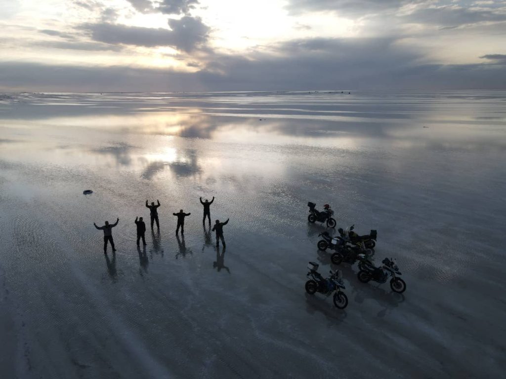 Chile, bolivia, argentina patagonia moto rent, viaje con nosotros